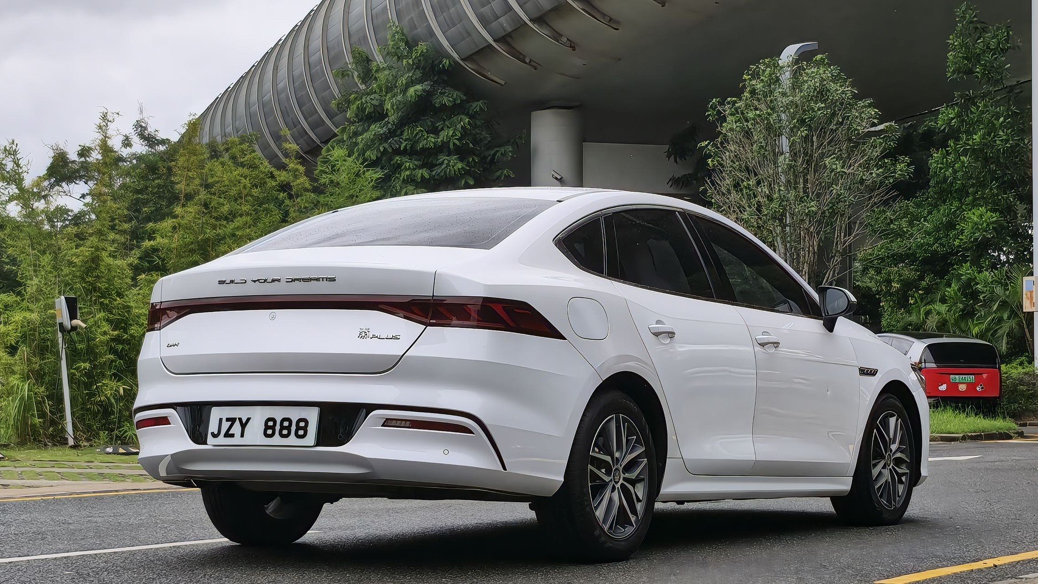 BYD Qin Plus 2021 immagine di auto #6