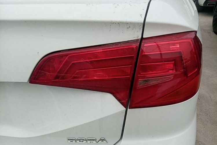 Volkswagen Bora 2016 #8 Volkswagen Bora 2016 car image #8
