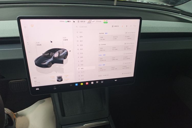 Tesla Model 3 2025 #13 Tesla Model 3 2025 car image #13