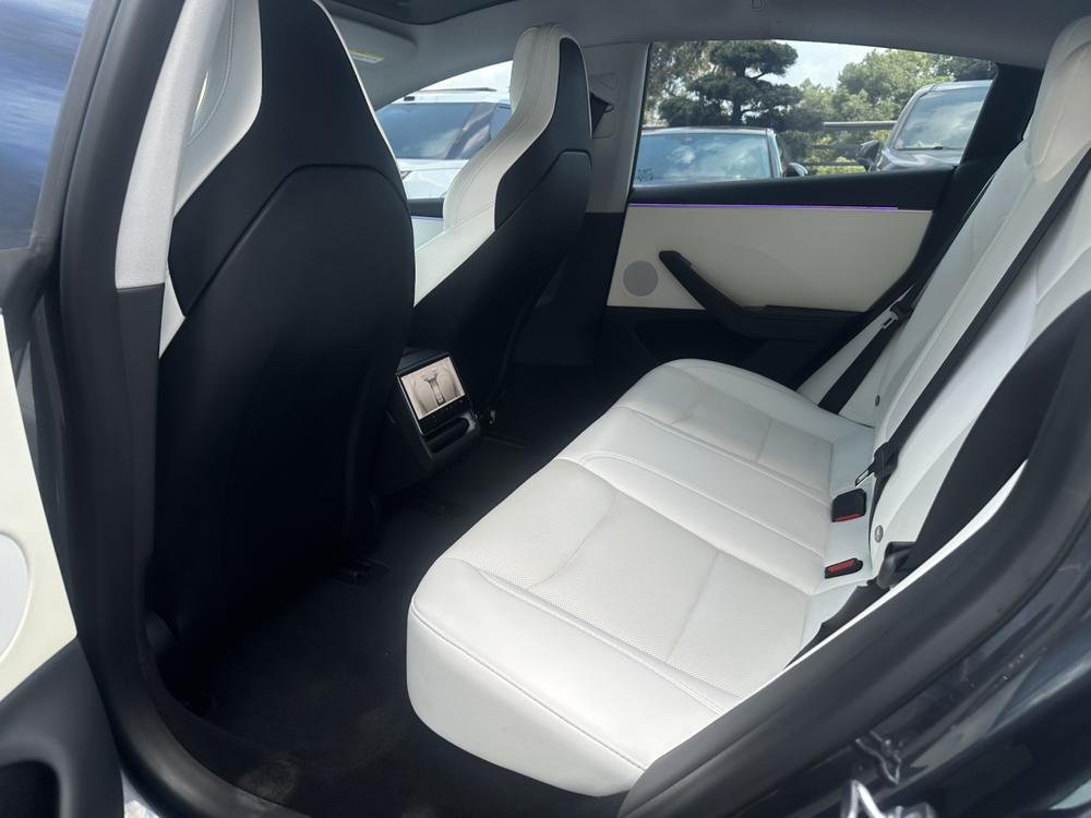 Tesla Model 3 2024 #14 Tesla Model 3 2024 car image #14