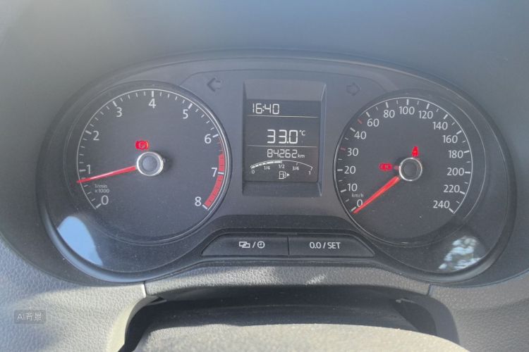 Volkswagen Polo 2019 car image #14