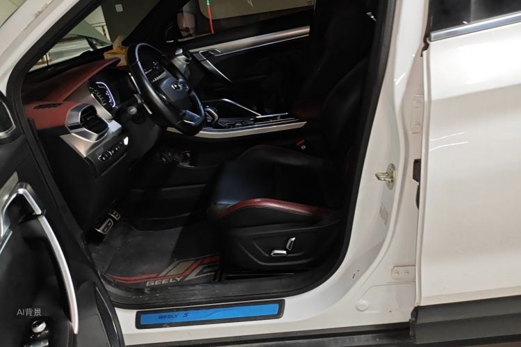 GEELY Coolray 2019 #17 GEELY Coolray 2019 car image #17