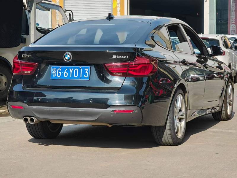 BMW 3 Series GT 2019 imagem de carro #6