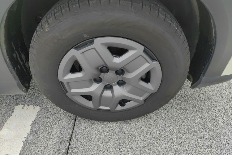 BYD YuanUP 2025 car image #6