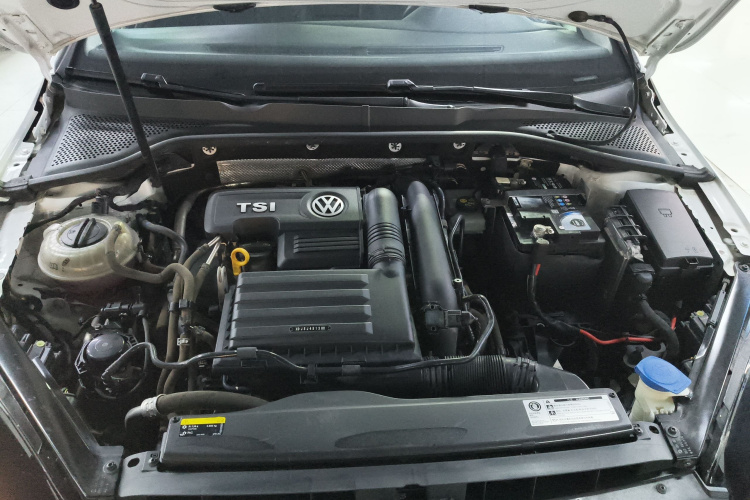 Volkswagen Golf 2020 imagen de coche #20