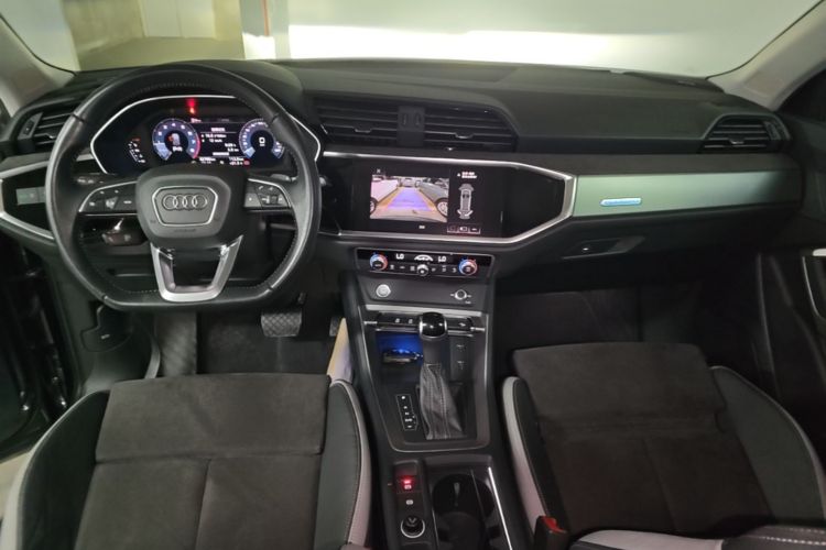 Audi Q3 2019 #10 Audi Q3 2019 car image #10