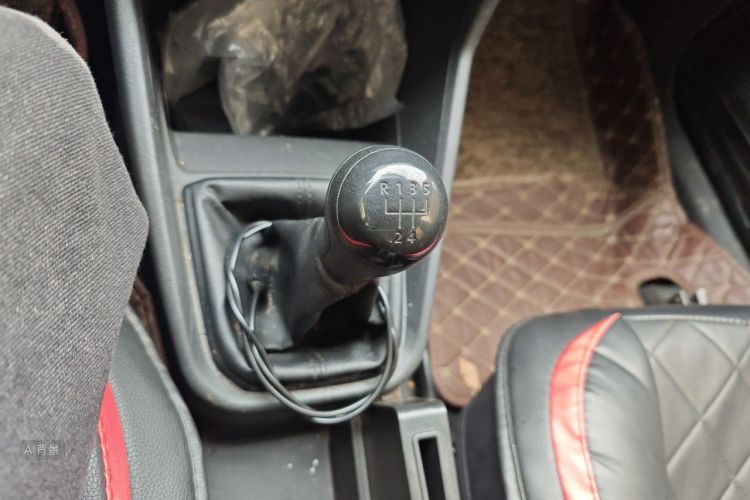 Volkswagen Santana 2018 car image #16