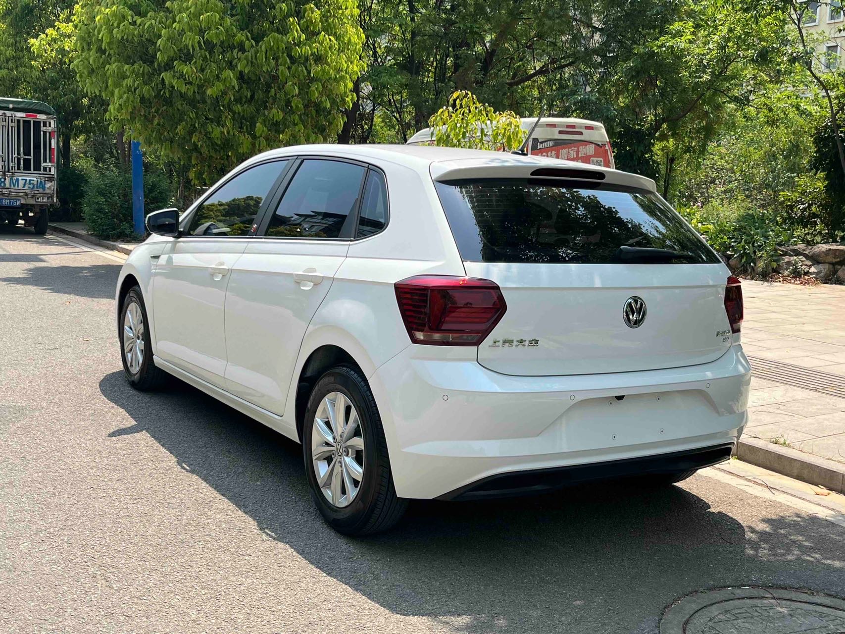 Volkswagen Polo 2019 car image #7