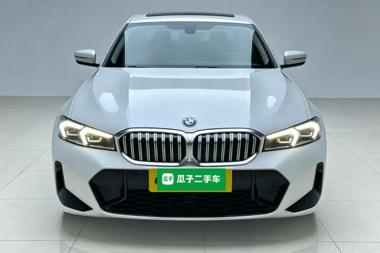 BMW 3 Series 2024 #3 BMW 3 Series 2024 car image #3