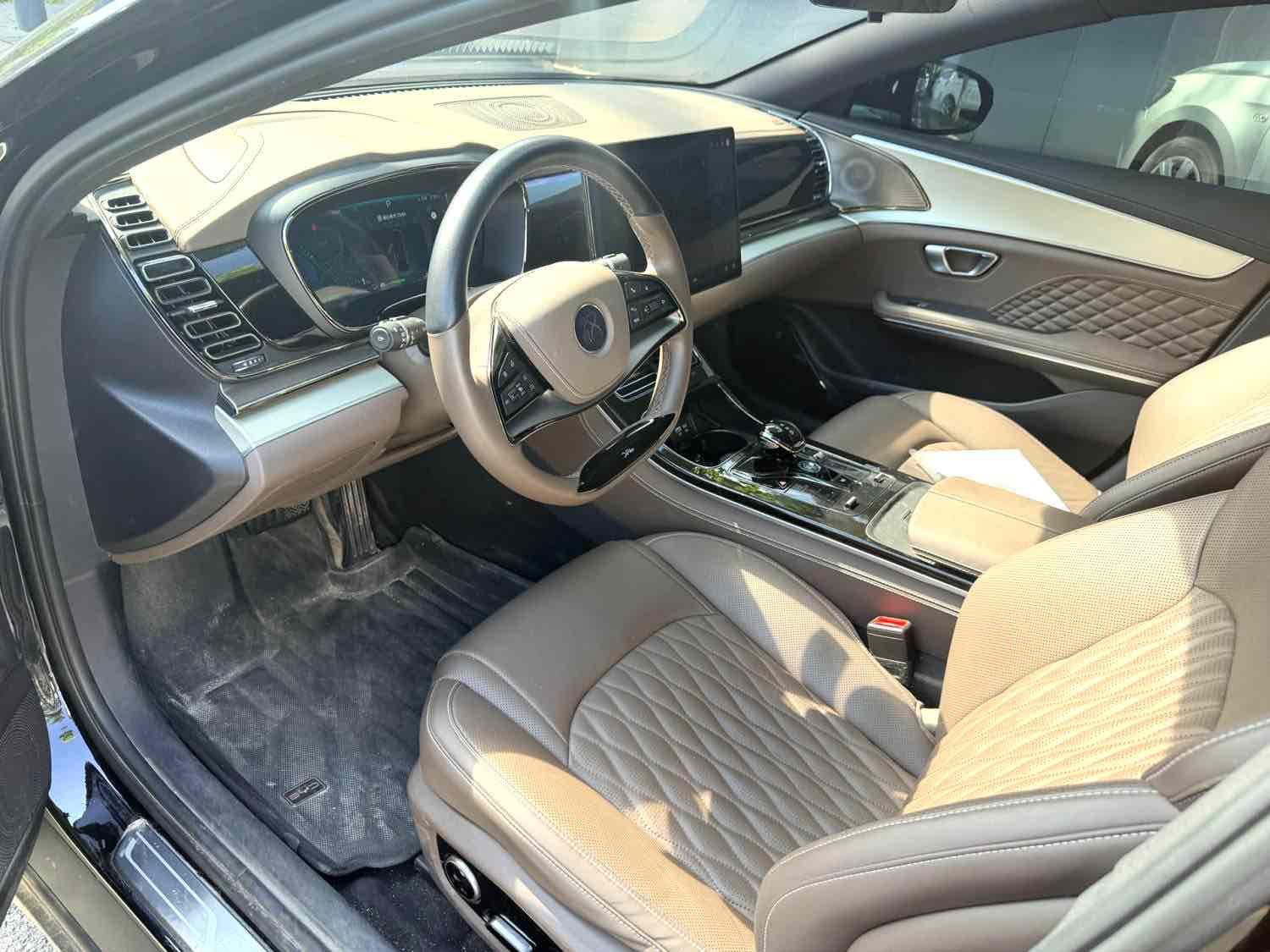 BYD Han 2024 image de voiture #2