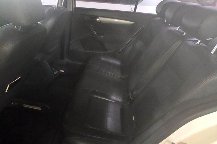 Volkswagen Lavida 2017 car image #17