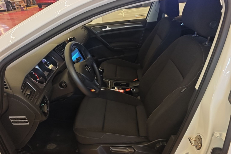 Volkswagen Golf 2017 #19 Volkswagen Golf 2017 car image #19