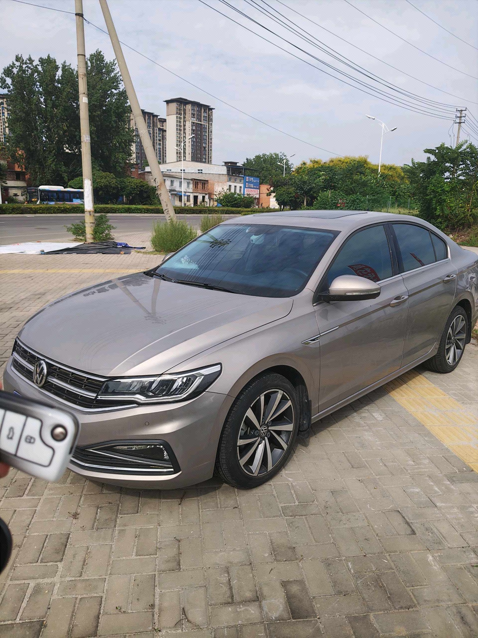 2018 2018 car image