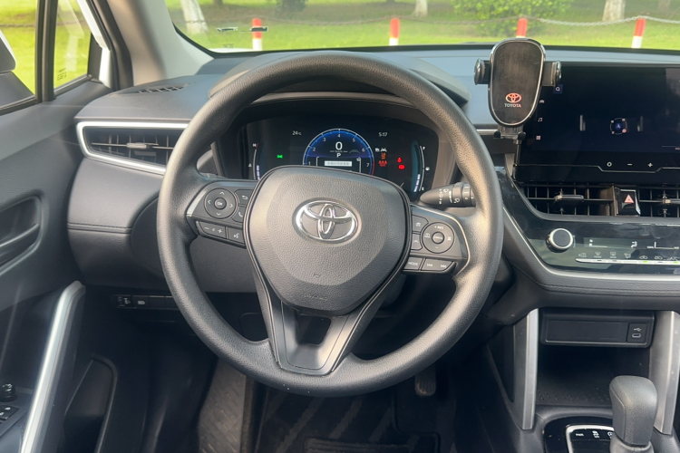 Toyota Corolla Cross 2023 #15 Toyota Corolla Cross 2023 car image #15