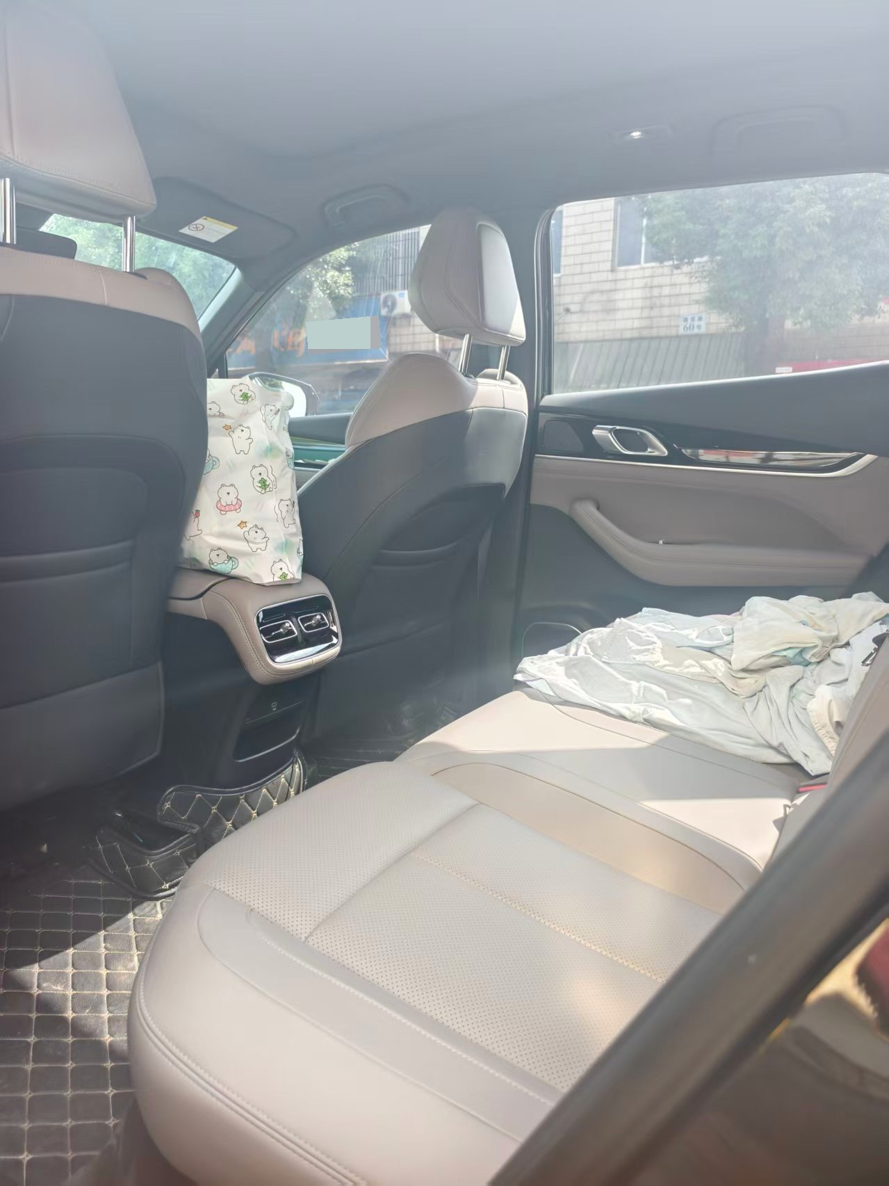 GEELY Boyue L 2025 imagen de coche #5
