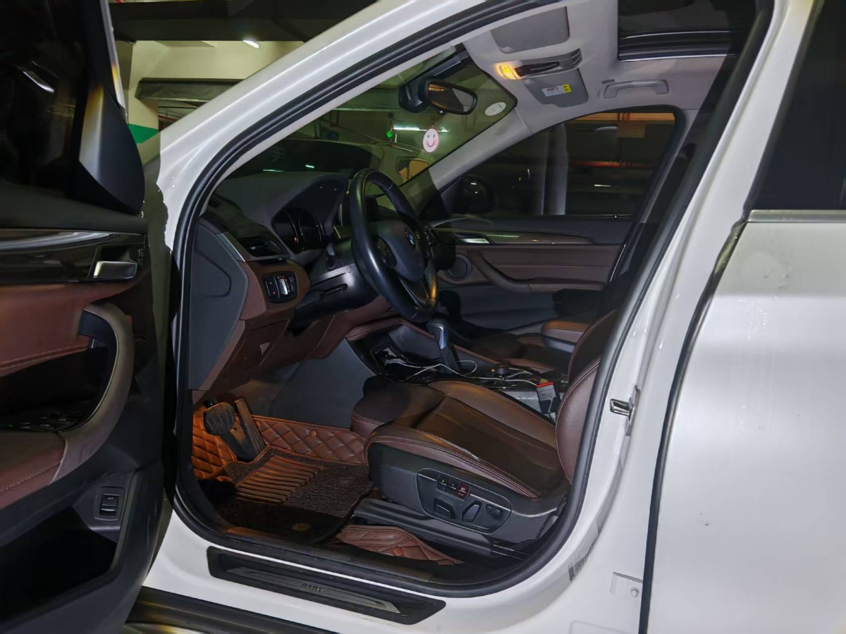 BMW X1 2018 #3 BMW X1 2018 car image #3