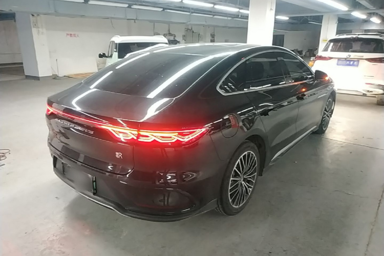 BYD Han 2023 #7 BYD Han 2023 car image #7