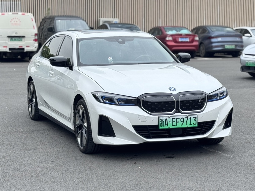 BMW i3 2023 image de voiture #3