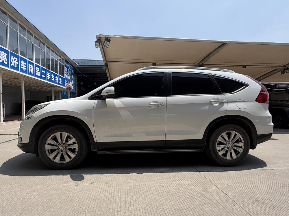Honda CR-V 2015 #4 Honda CR-V 2015 car image #4