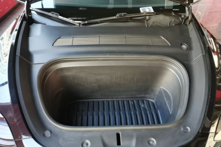 Tesla Model Y 2021 #22 Tesla Model Y 2021 car image #22