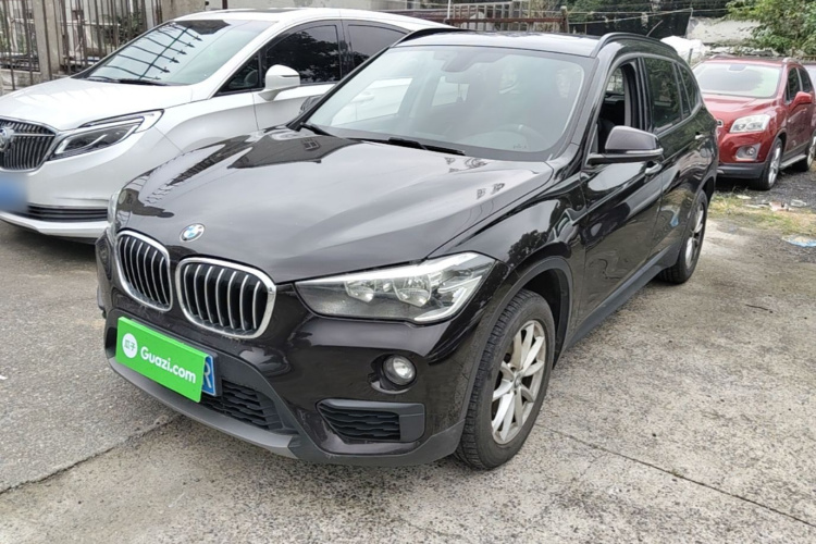 BMW X1 2018 صورة سيارة #2