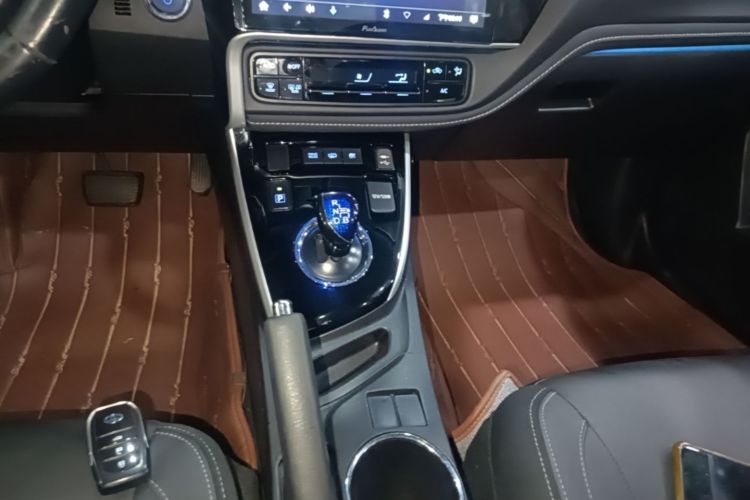 Toyota Corolla Hybird E+ 2019 immagine di auto #14