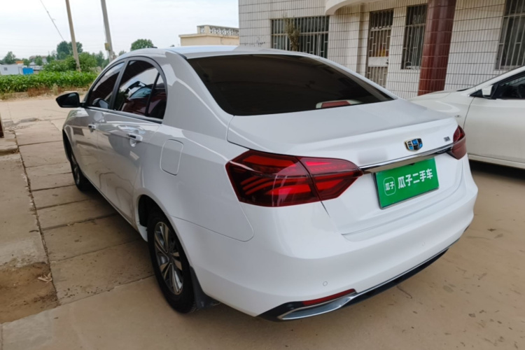 GEELY Emgrand 2019 car image #5