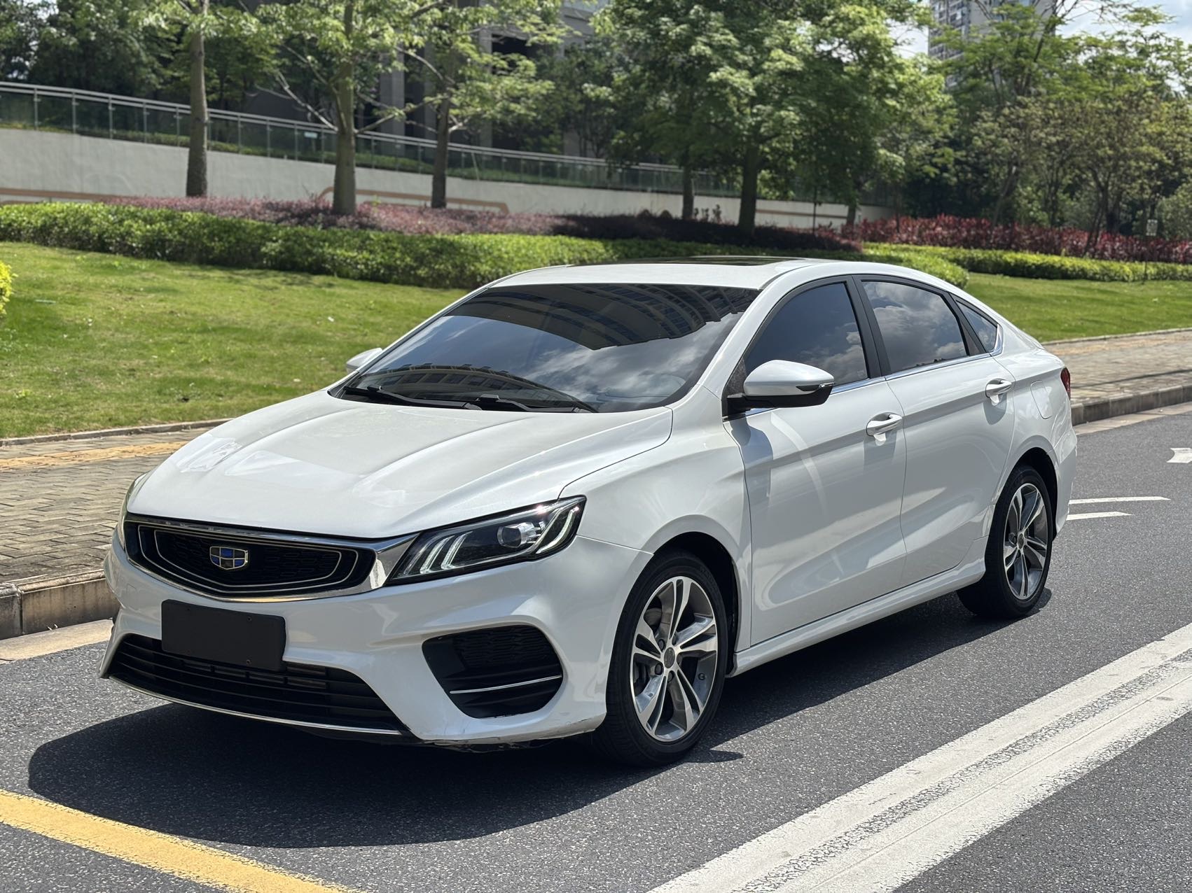 GEELY Binray 2018 GEELY Binray 2018 car image