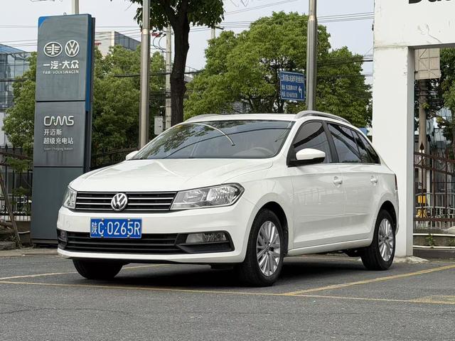 Volkswagen Santana 2017 #17 Volkswagen Santana 2017 car image #17