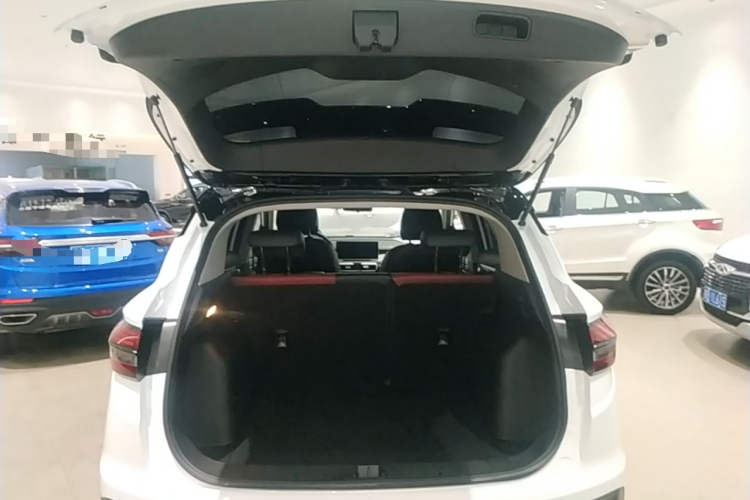 GEELY Coolray 2022 #21 GEELY Coolray 2022 car image #21