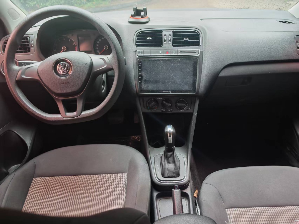 Volkswagen Polo 2018 #6 Volkswagen Polo 2018 car image #6