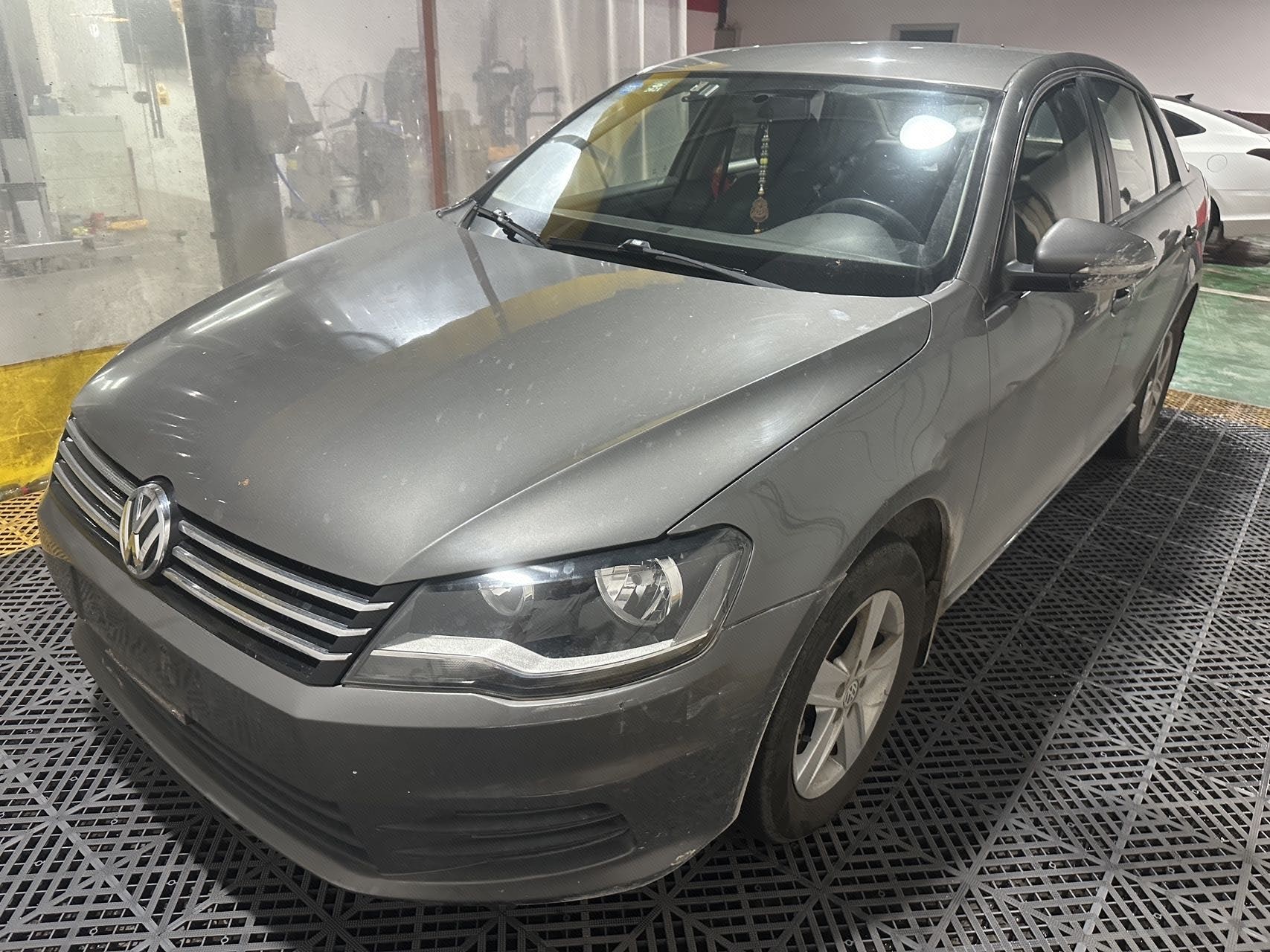 Volkswagen Bora 2014 Volkswagen Bora 2014 car image