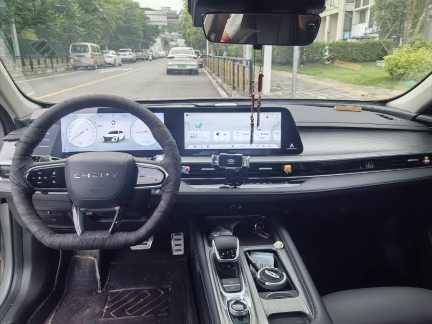 Chery Arrizo 8 2024 car image #9