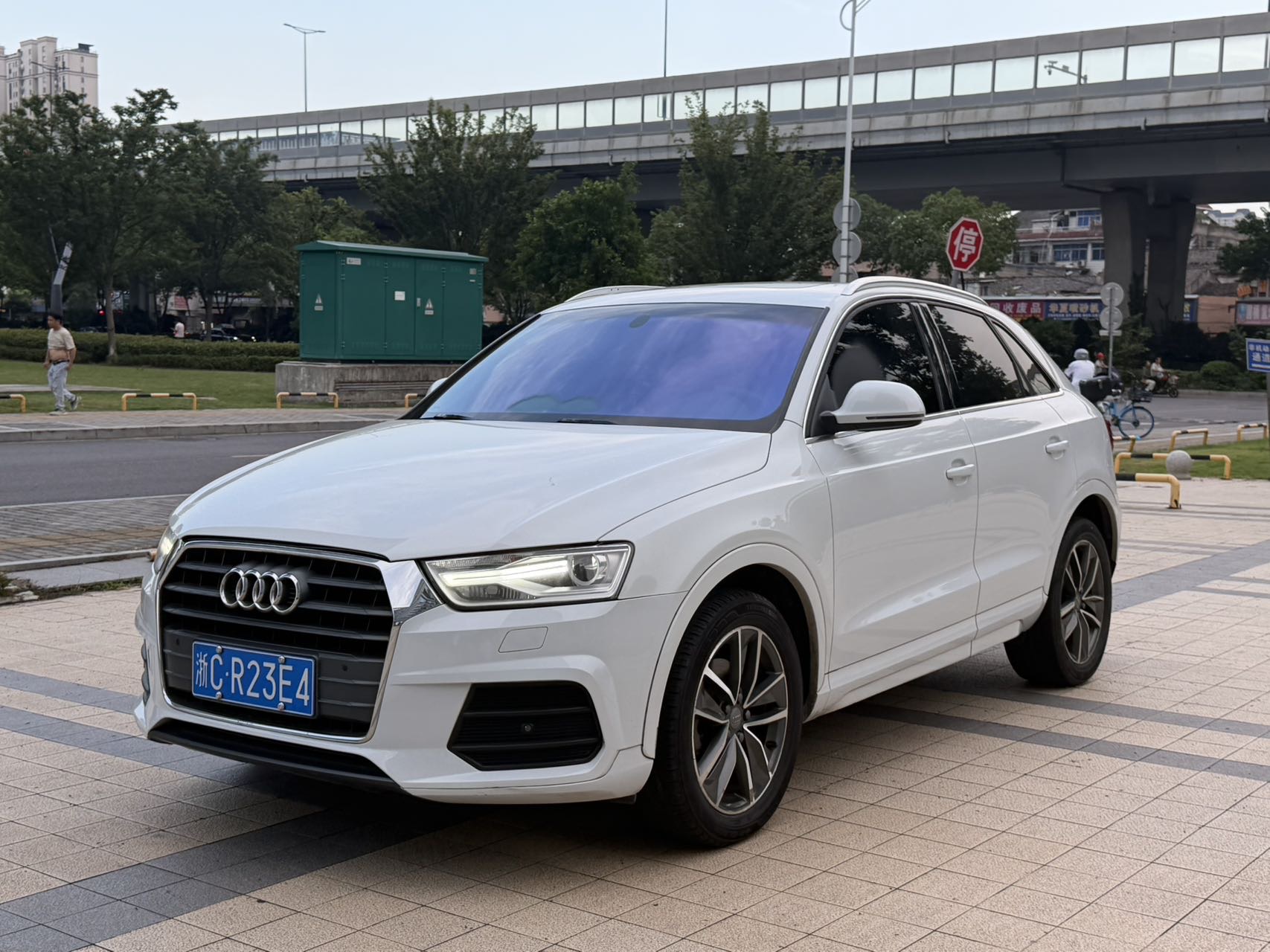 Audi Q3 2017 Audi Q3 2017 car image