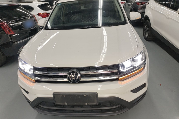 Volkswagen Tharu 2020 #3 Volkswagen Tharu 2020 صورة سيارة #3