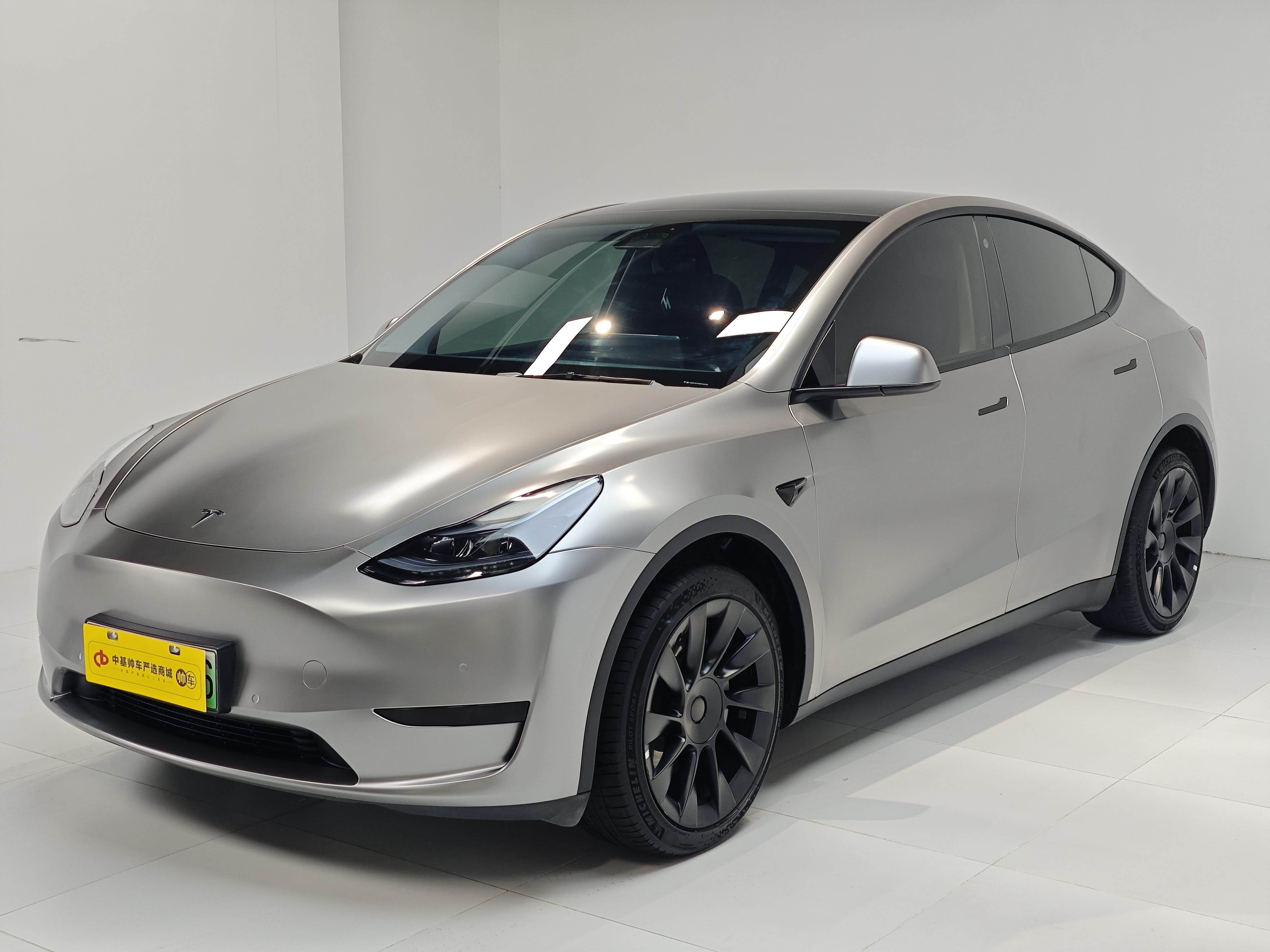 Tesla Model Y 2023 car image 