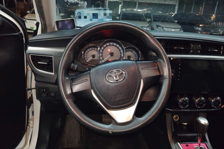 2015 #12 2015 car image #12