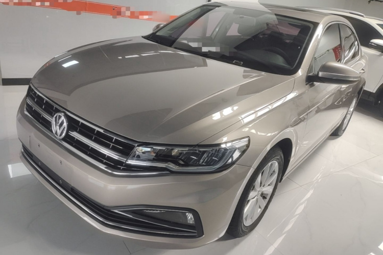 Volkswagen Bora 2019 car image #2