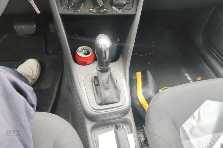 Volkswagen Polo 2018 #16 Volkswagen Polo 2018 car image #16