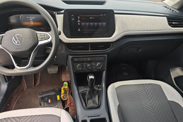 Volkswagen Tharu 2026 car image #13
