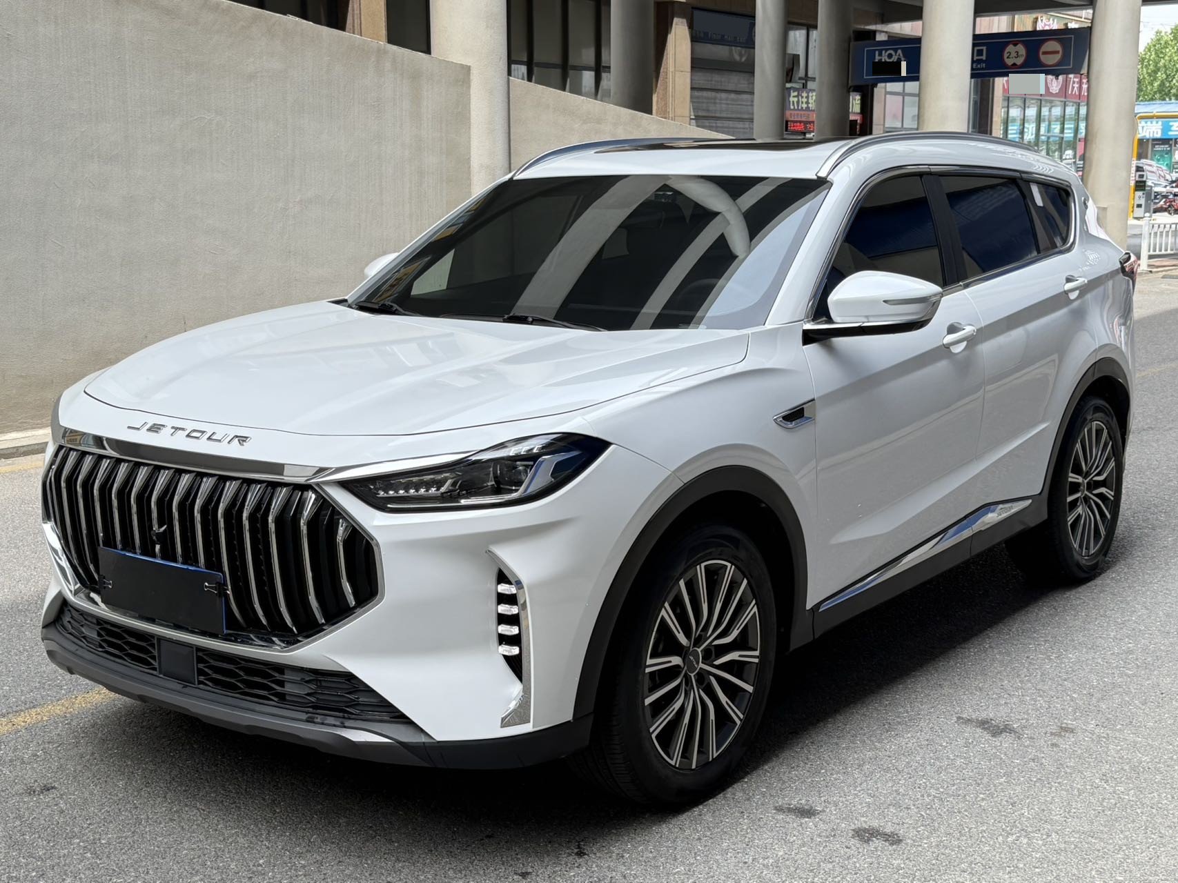 Jetour X70 PLUS 2023 immagine di auto 