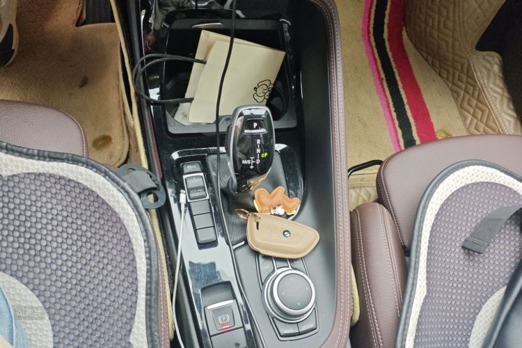 BMW X1 2020 car image #16