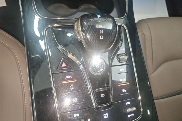 BYD Han 2022 car image #14