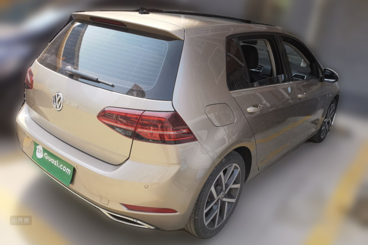 Volkswagen Golf 2020 car image #7