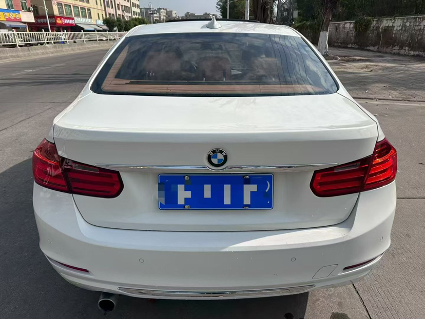 BMW 3 Series 2015 #8 BMW 3 Series 2015 car image #8