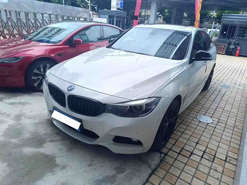 BMW 3 Series GT 2020 BMW 3 Series GT 2020 car image
