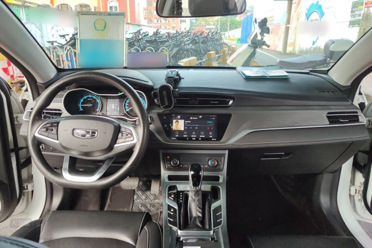GEELY Emgrand 2021 #11 GEELY Emgrand 2021 car image #11