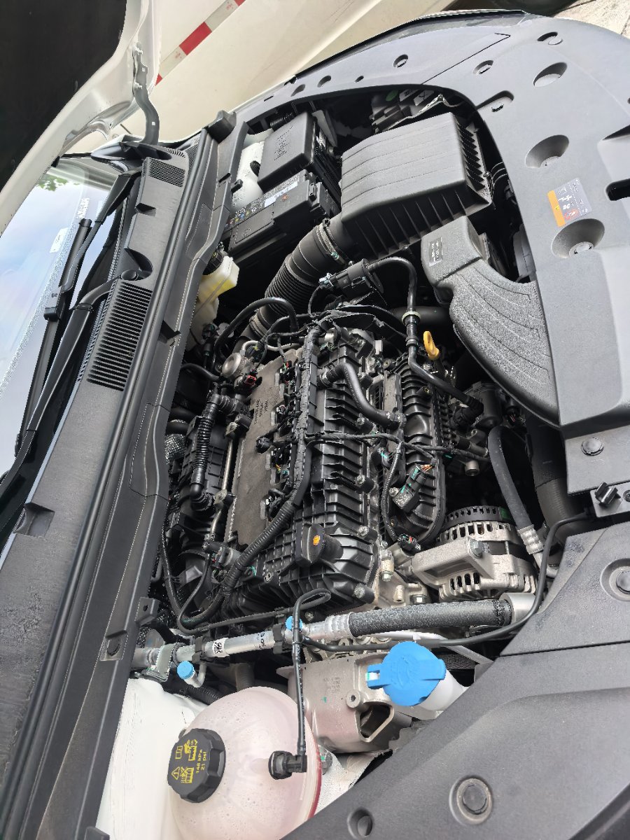 GEELY Coolray 2025 car image #5