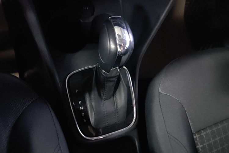 Volkswagen Polo 2019 #14 Volkswagen Polo 2019 car image #14