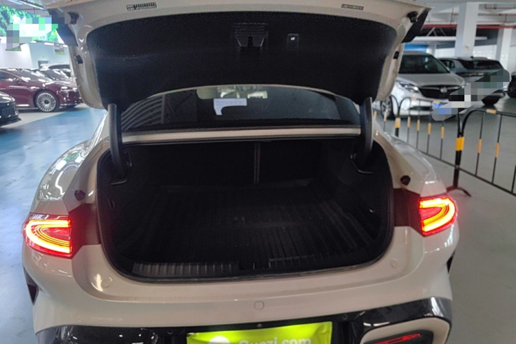 MI SU7 2024 car image #19
